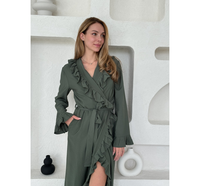 Olive viscose robe with ruffles 