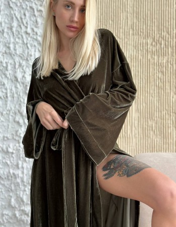Kimono olive velvet robe 